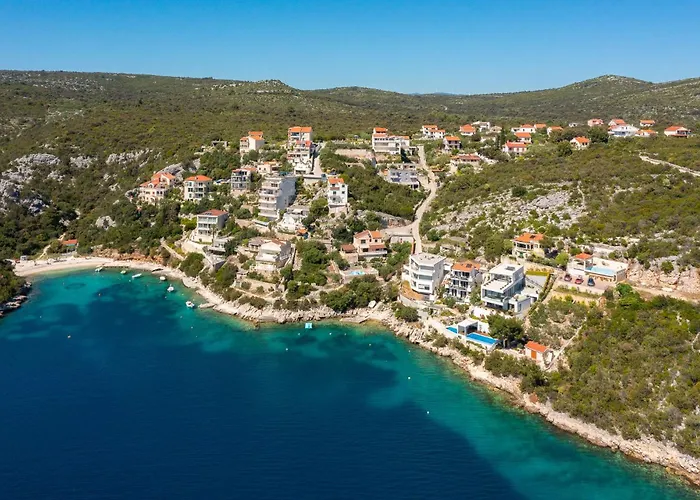 By The Sea Cove Ljubljeva, Trogir - 17122 Apartamento