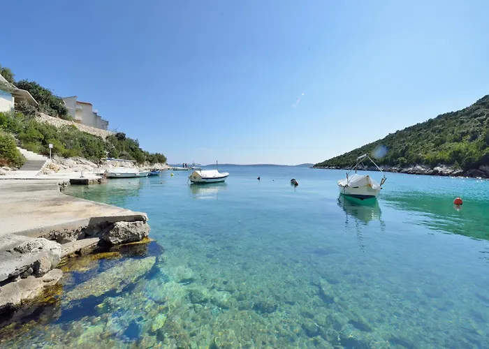 By The Sea Cove Ljubljeva, Trogir - 17122 Apartamento